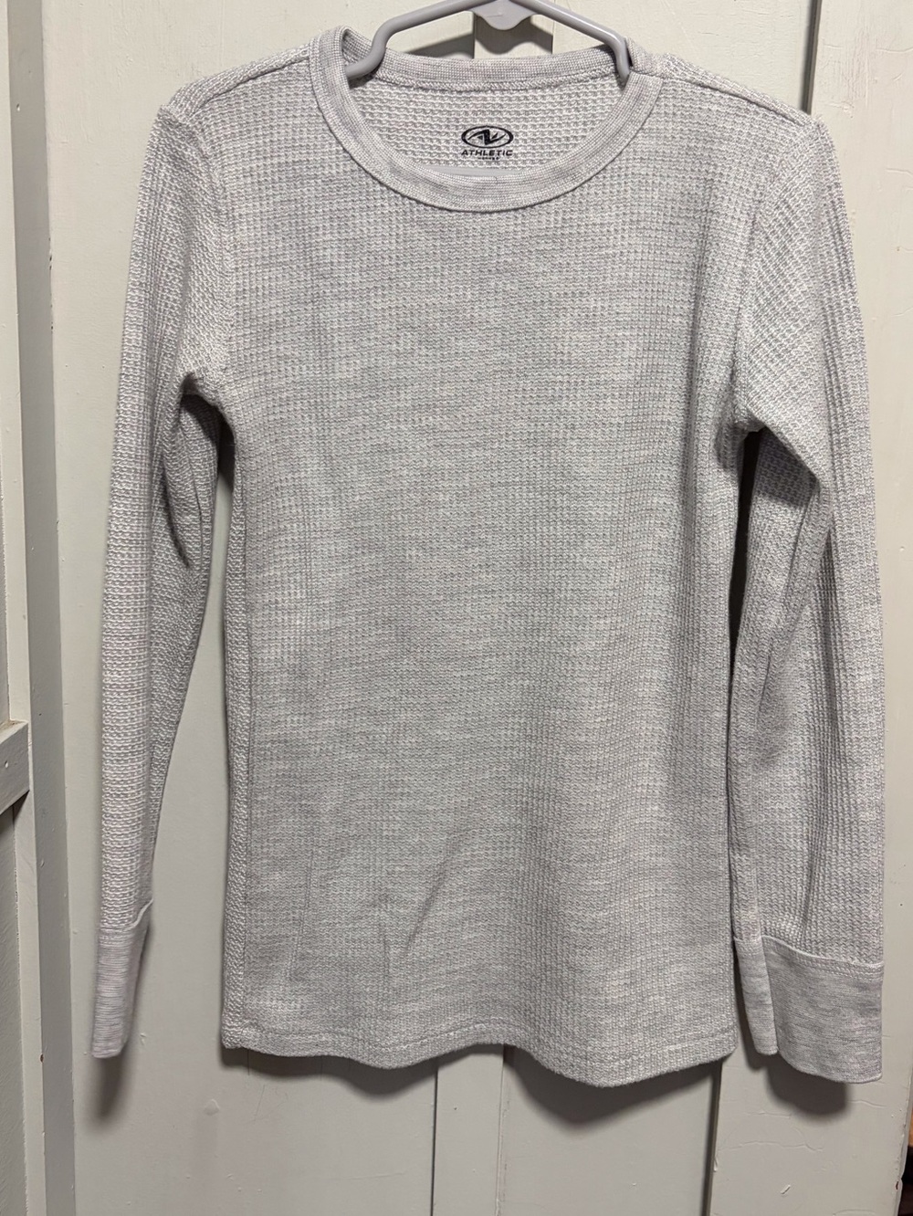 Kids athletic works shirt size m